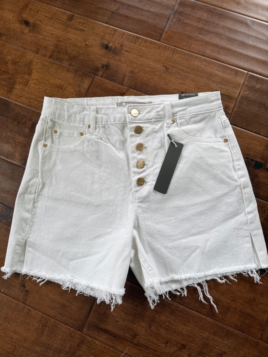 Tractr Pants - Tractr White High Waist Slim Denim Shorts NWT